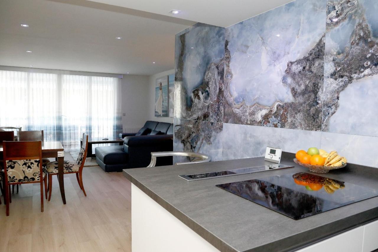 Apartment De Lujo En Edificio Zafiro, *
