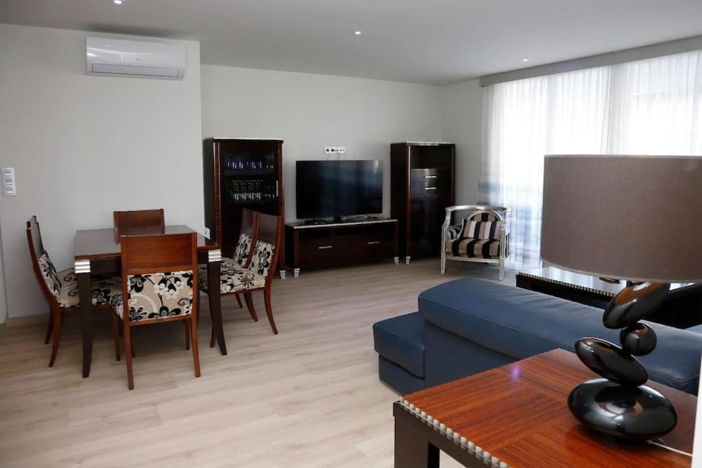De Lujo En Edificio Zafiro, Benidorm